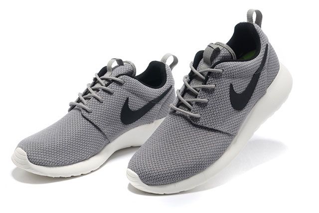  Nike Roshe Run